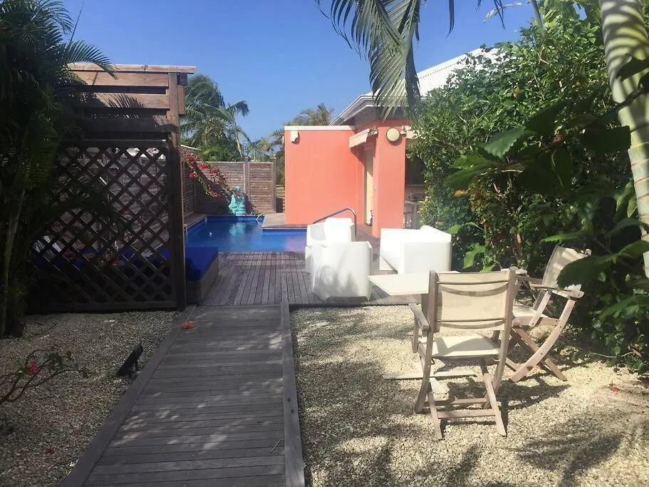 Ti Paradis Cache-Piscine-Dans Quartier Residentiel Villa Saint-Francois  Saint-Francois (Grande-Terre)