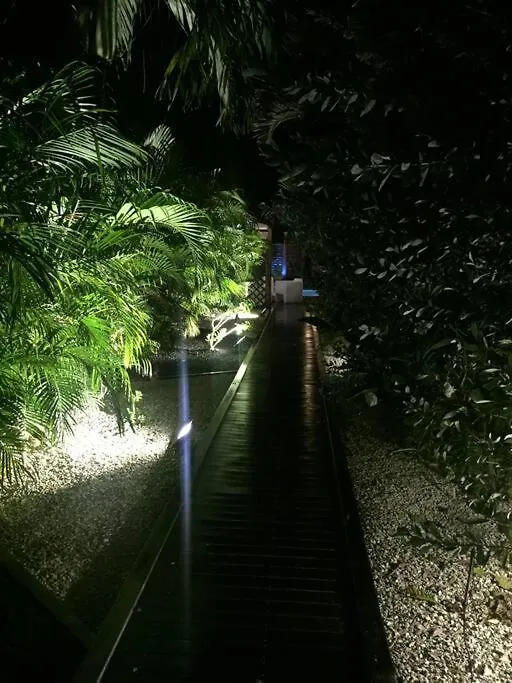 Ti Paradis Cache-Piscine-Dans Quartier Residentiel Villa Saint-Francois  Guadeloupe